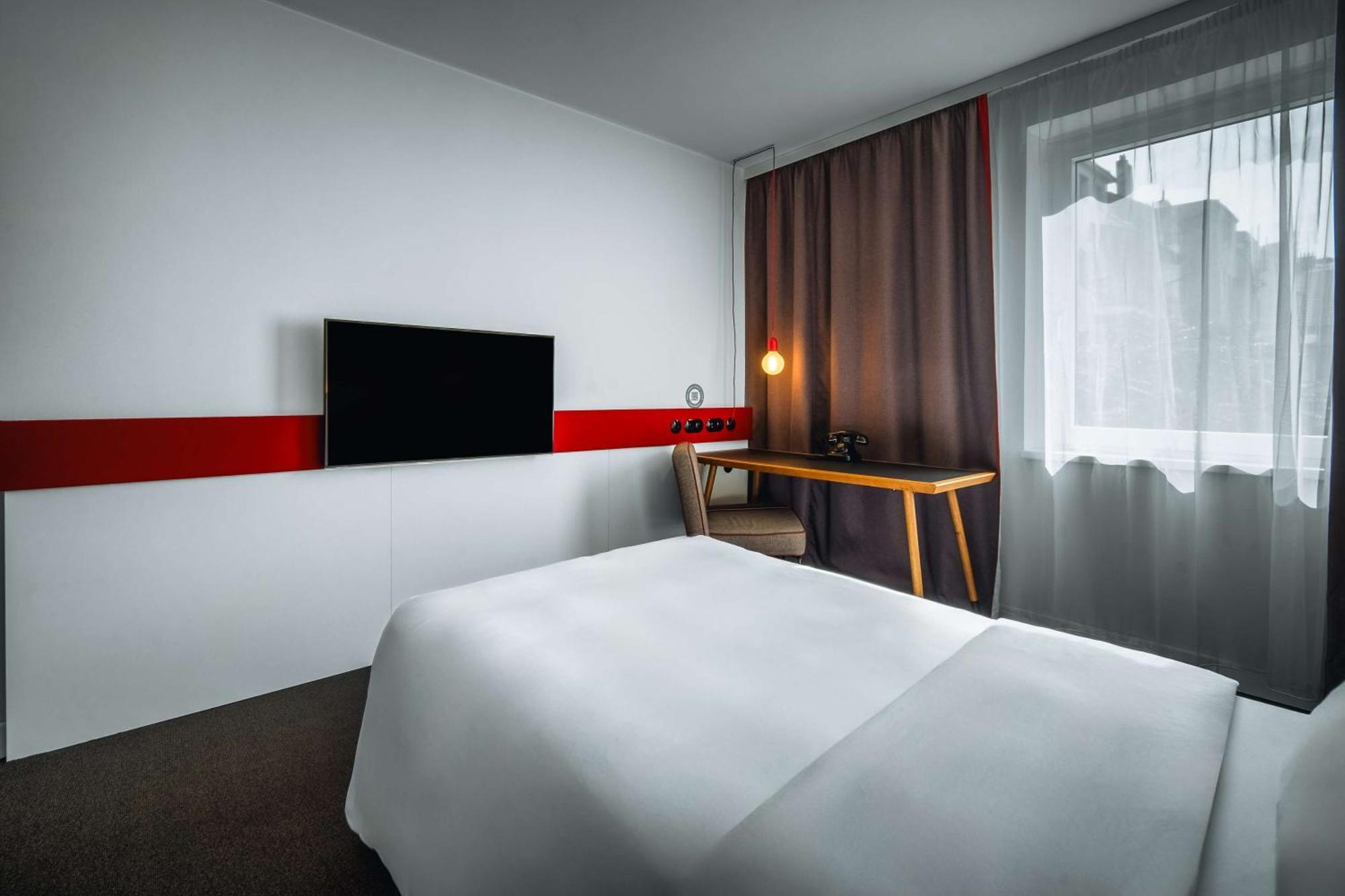 เพนตาโฮเต็ล ปราก Hotel ภายนอก รูปภาพ