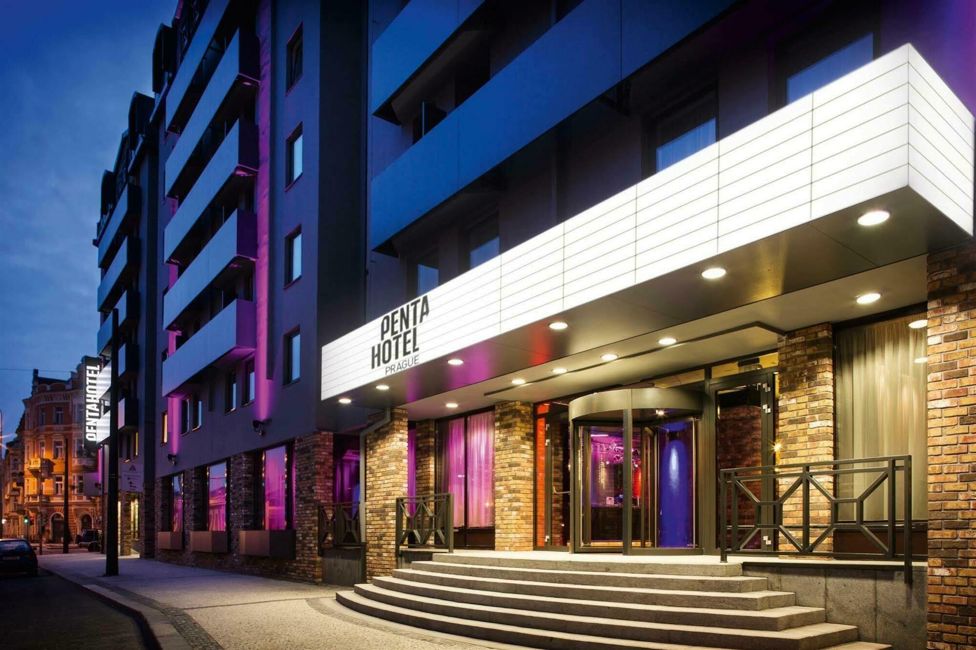 เพนตาโฮเต็ล ปราก Hotel ภายนอก รูปภาพ